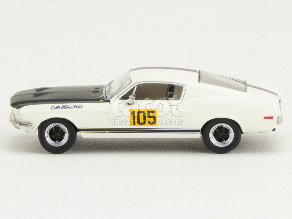 107143 Ford Mustang Fastback 1966