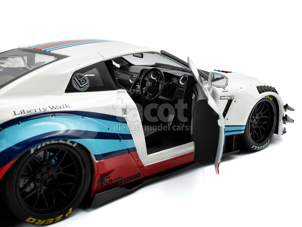 107166 Nissan GTR R35 LB Works Body Kit Type 2 2024