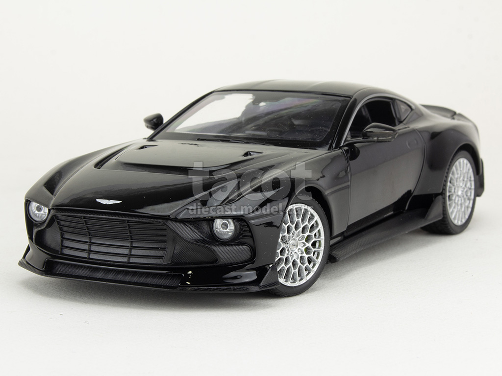 107187 Aston Martin Valour 2023