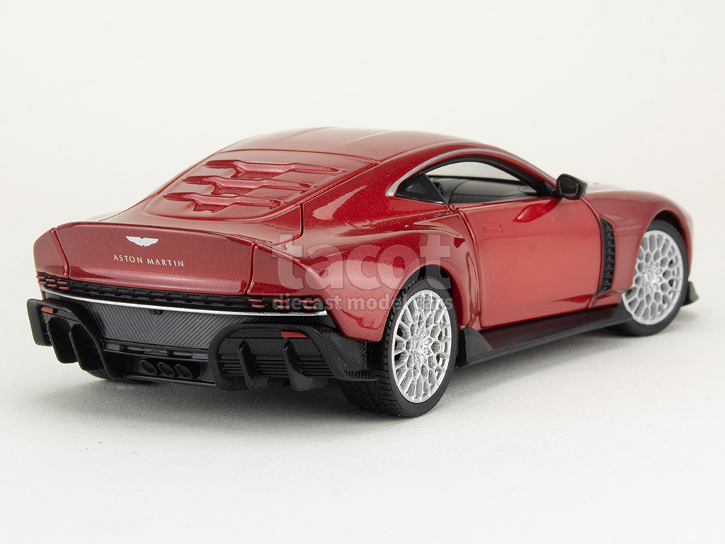 107189 Aston Martin Valour 2023