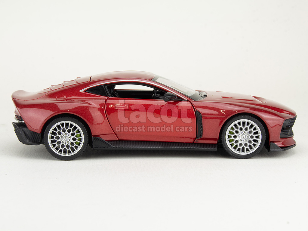 107189 Aston Martin Valour 2023