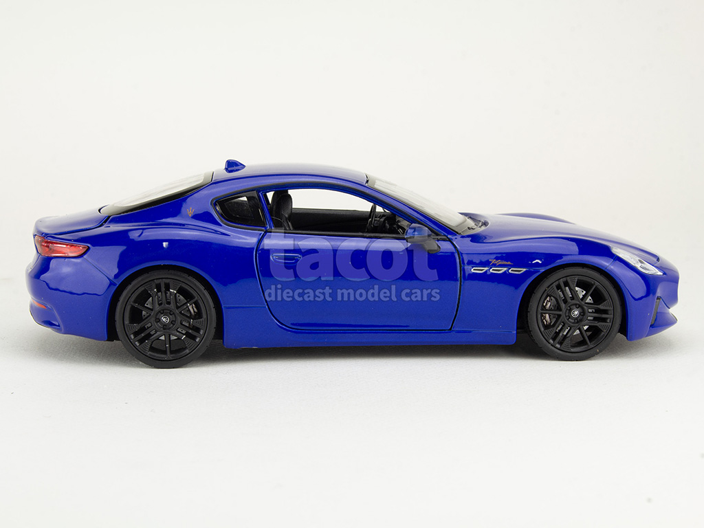 107190 Maserati GranTurismo Folgore 2023