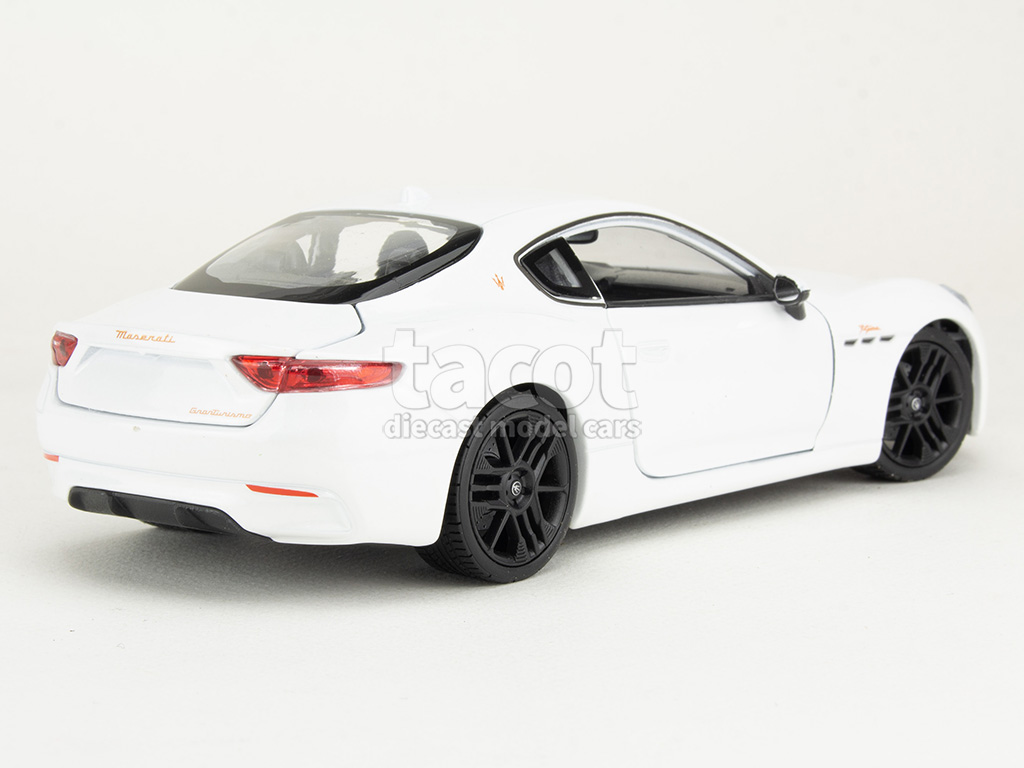 107193 Maserati GranTurismo Folgore 2023