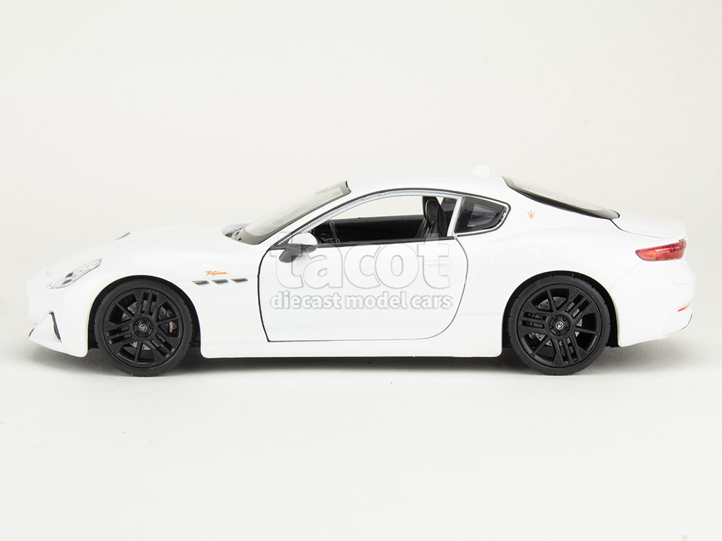 107193 Maserati GranTurismo Folgore 2023