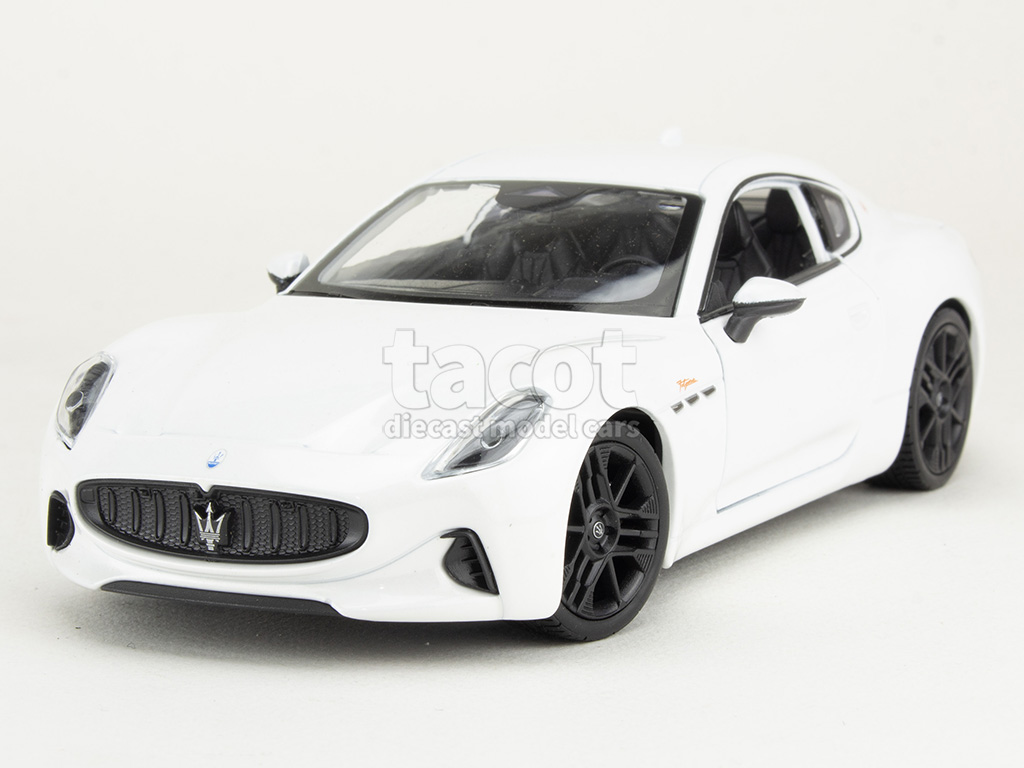 107193 Maserati GranTurismo Folgore 2023
