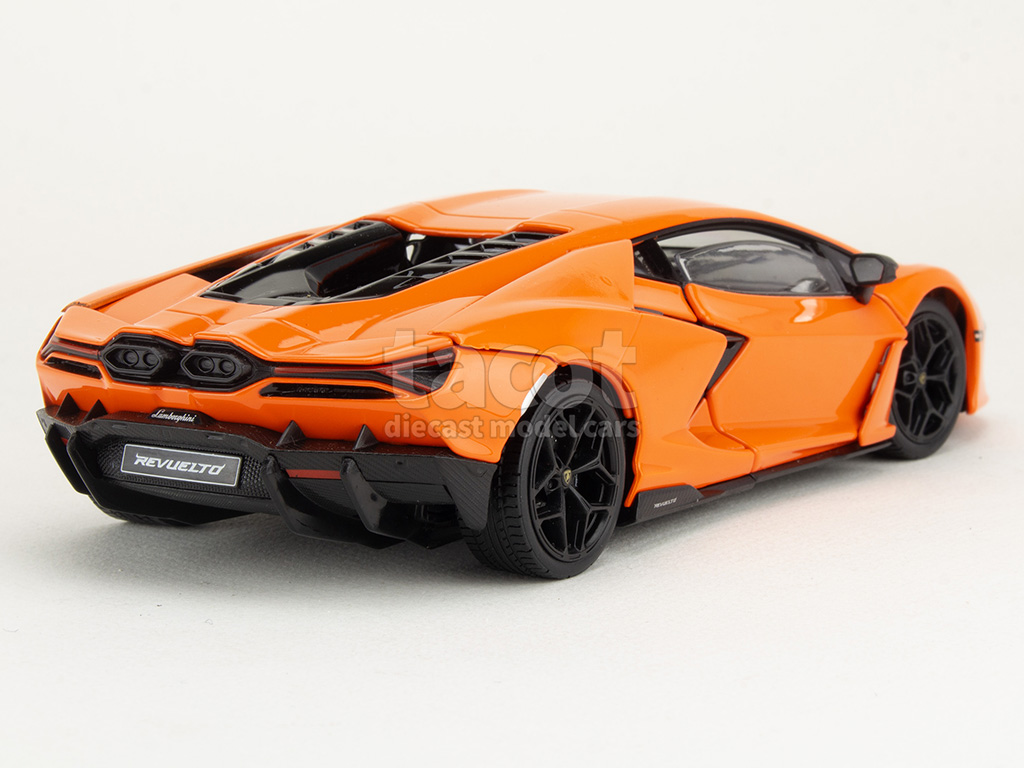 107194 Lamborghini Revuelto 2024