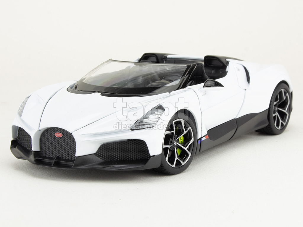 107205 Bugatti Mistral W16 2022