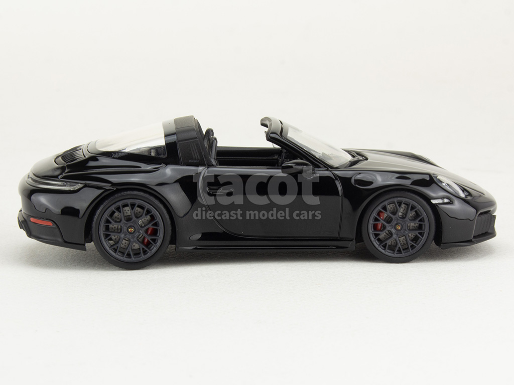 107234 Porsche 911/992.2 Targa 4 GTS 2025