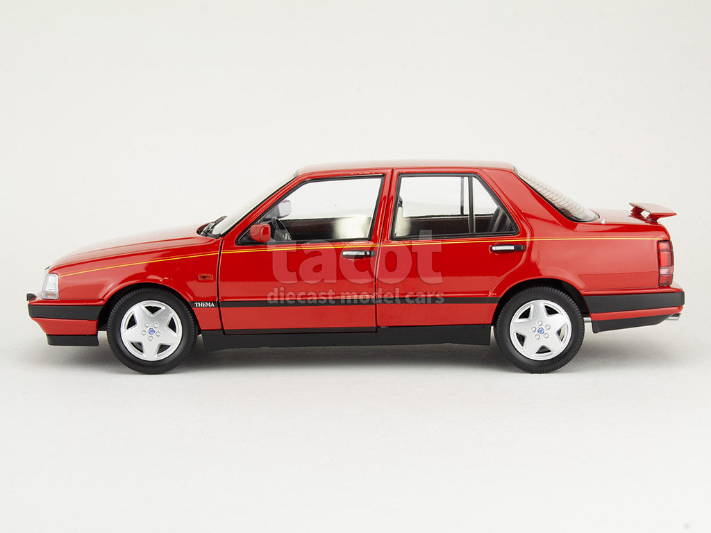 107254 Lancia Thema 8.32 Ferrari 1988