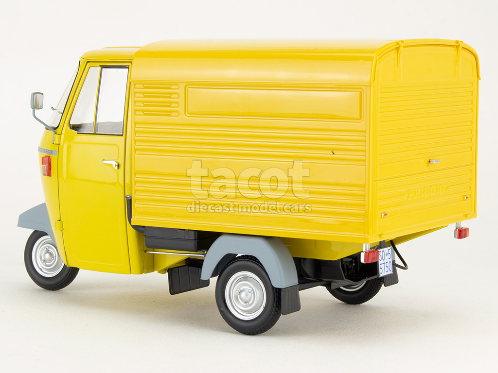 107300 Piaggio P501 Van 1979