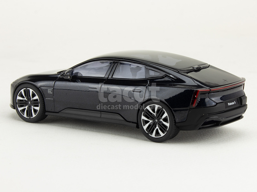 107316 Polestar 5 2025