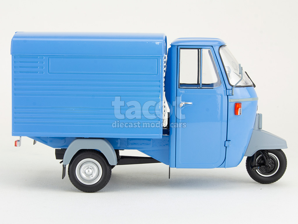 107319 Piaggio P501 Van 1979