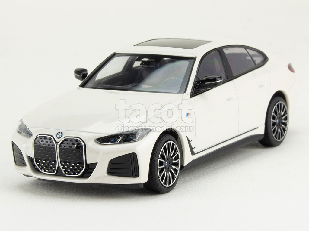 新品 1/43 ミニチャンプス  i4 M50 ホワイト 2022 新品 1/43 ミニチャンプス BMW i4 M50 ホワイト 2022 - メルカリ