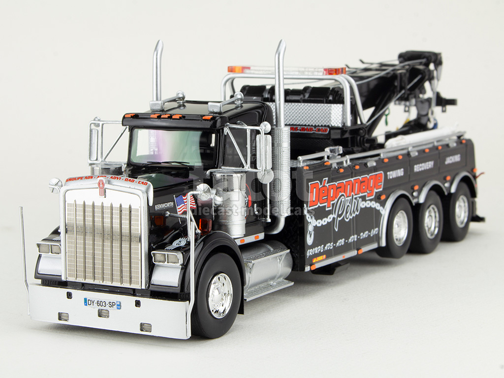 107338 Kenworth W900 D&eacute;panneuse Pelu