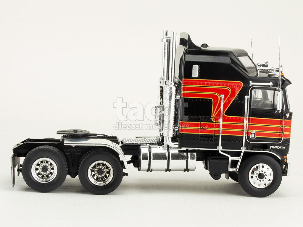 107377 Kenworth K100 A&eacute;rodyne Tracteur 1976