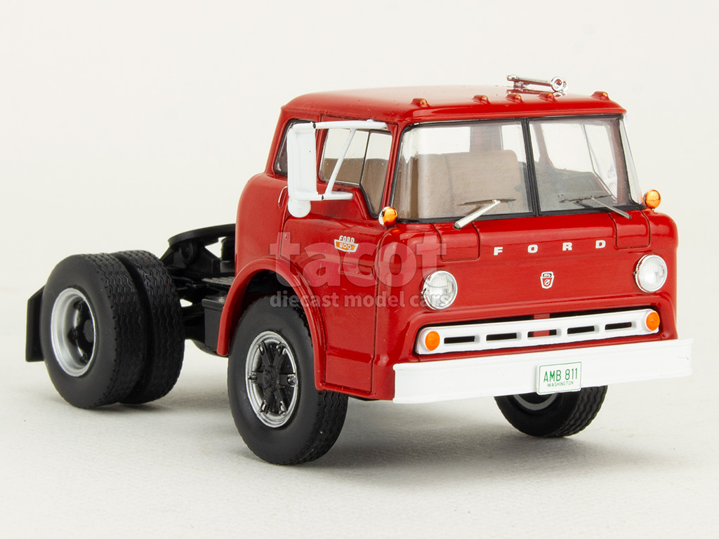 107378 Ford C-600 Tracteur 1967