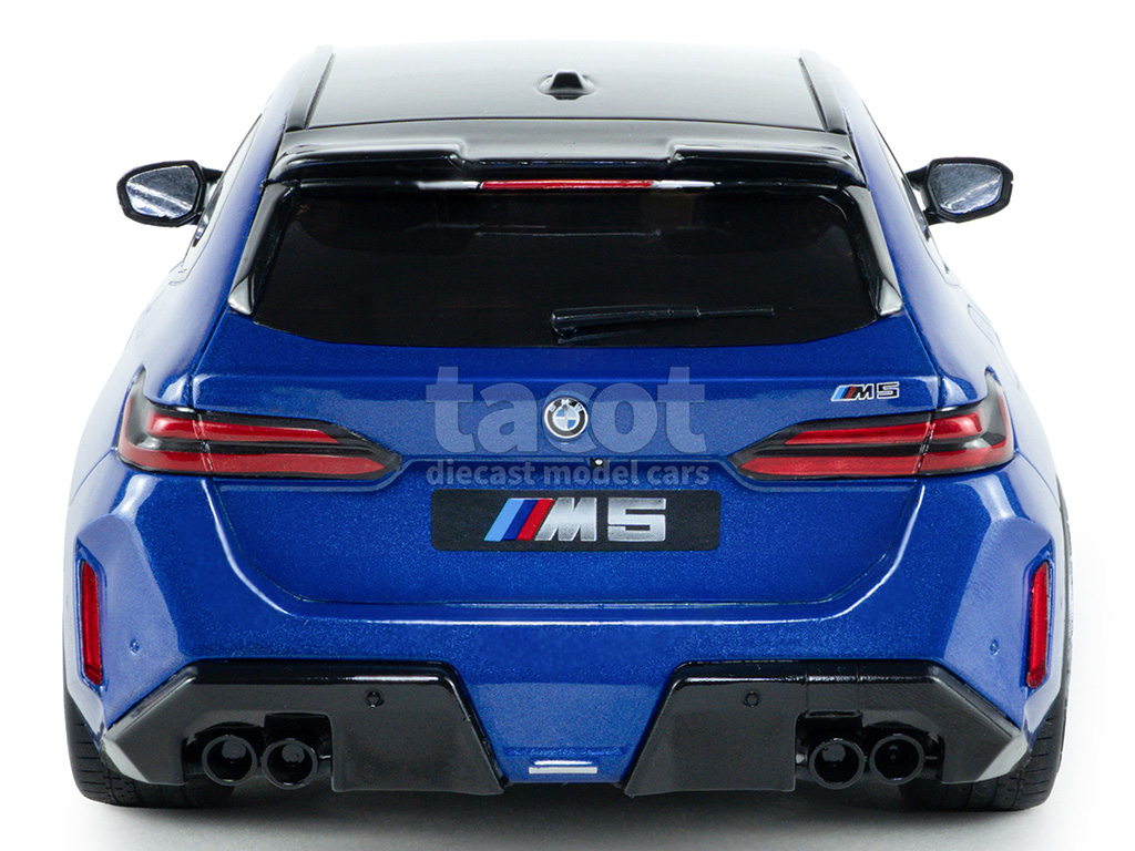 107455 BMW New M5 Touring/ G61 2024