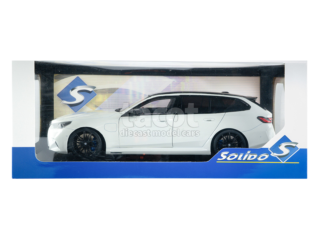 107456 BMW New M5 Touring/ G61 2024