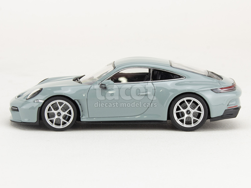 107486 Porsche 911/992 S/T 2024