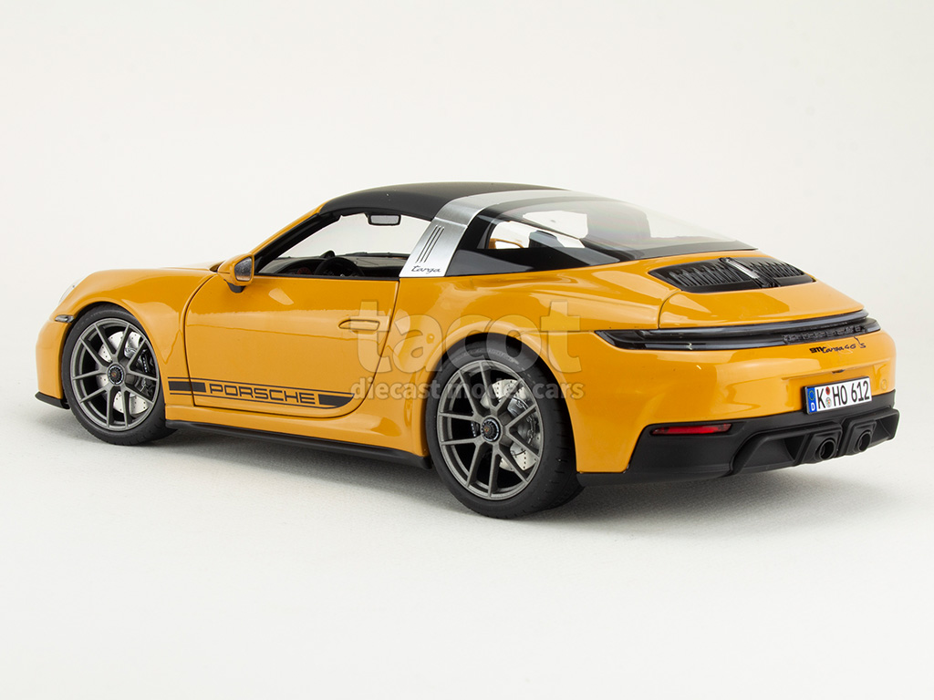 107509 Porsche 911/992 Targa 4 GTS 2024