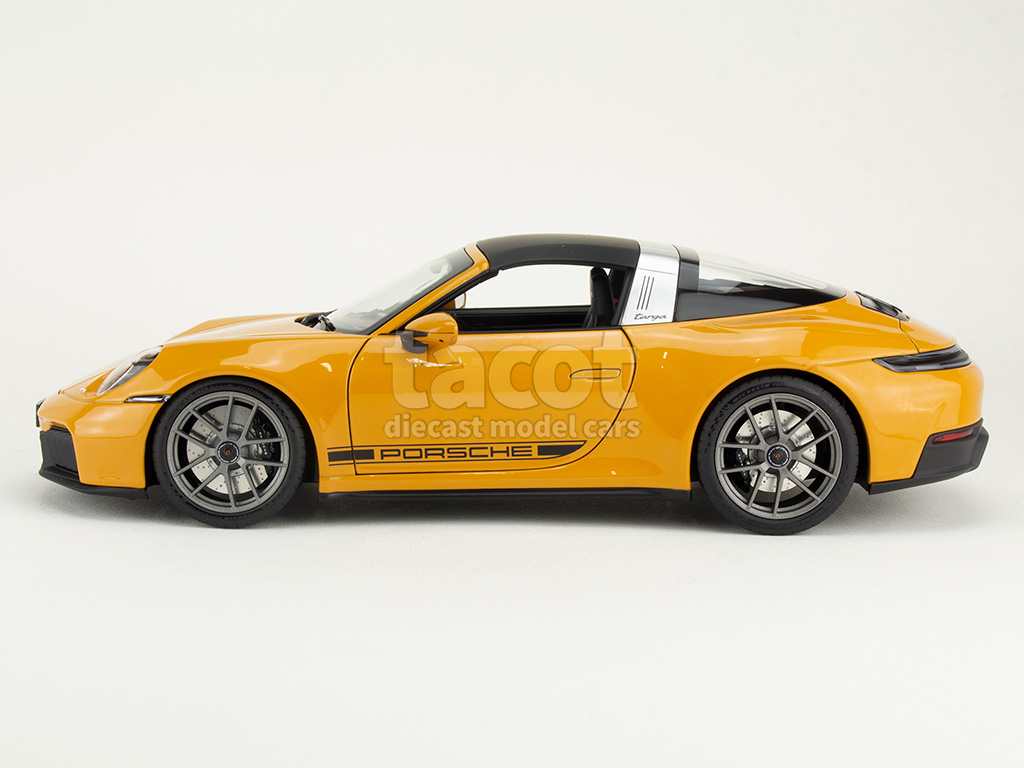 107509 Porsche 911/992 Targa 4 GTS 2024