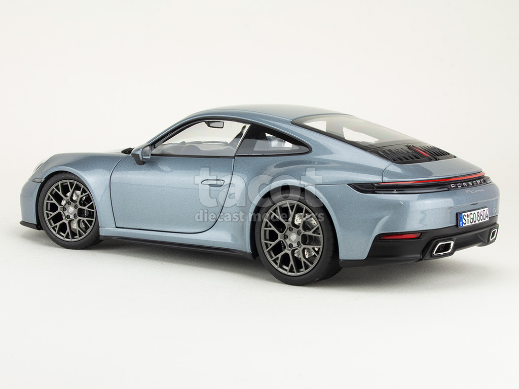 107511 Porsche 911/992 Carrera S 2024