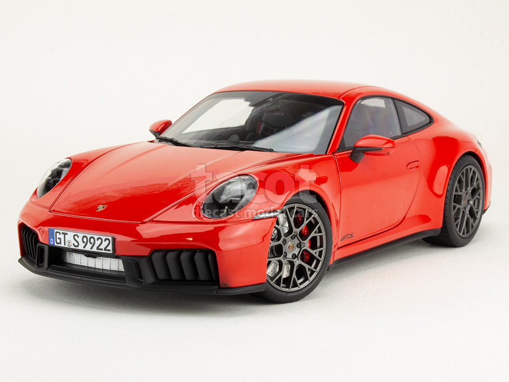 107512 Porsche 911/992 Carrera 4 GTS 2024