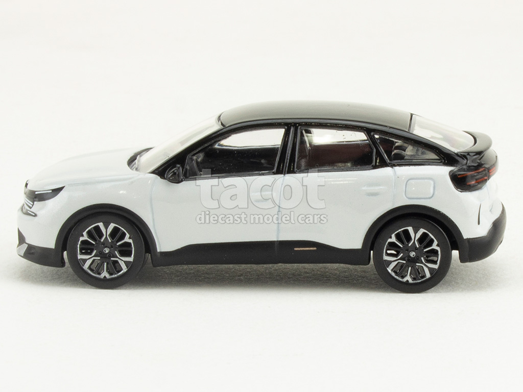 107516 Citro&euml;n New C4 2025