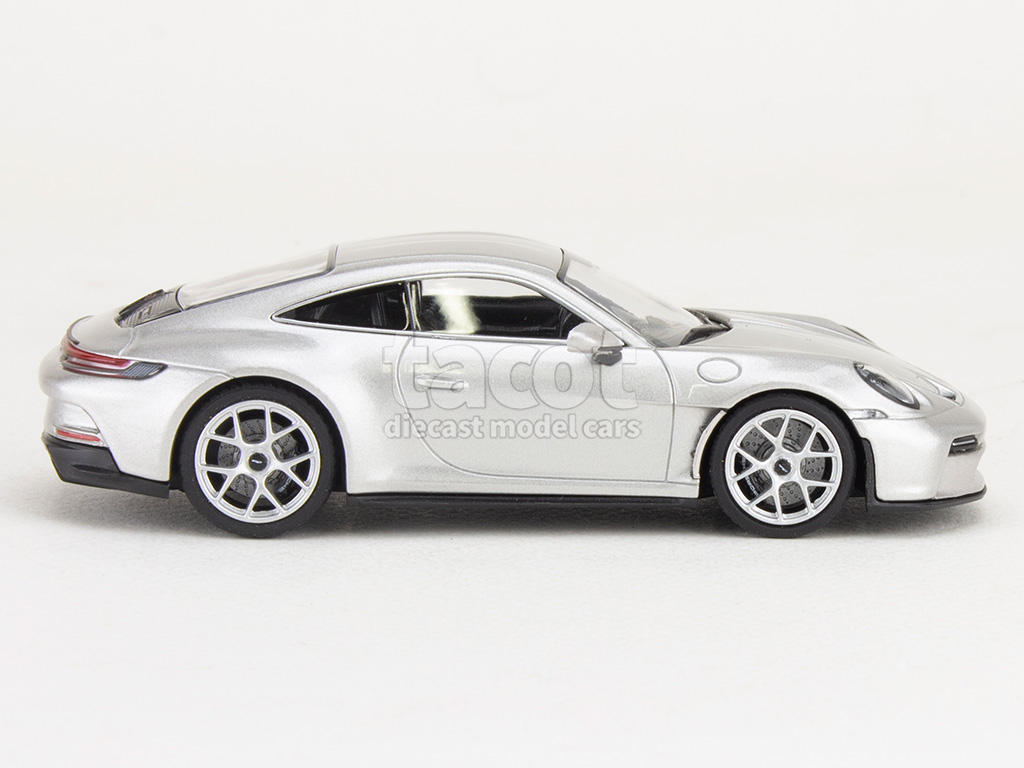 107538 Porsche 911 S/T 2024