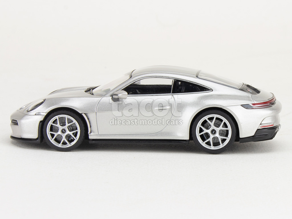 107538 Porsche 911 S/T 2024