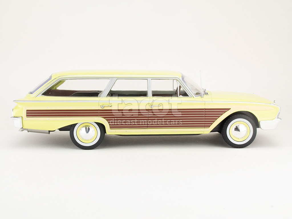 107561 Ford LTD Country Squire 1960
