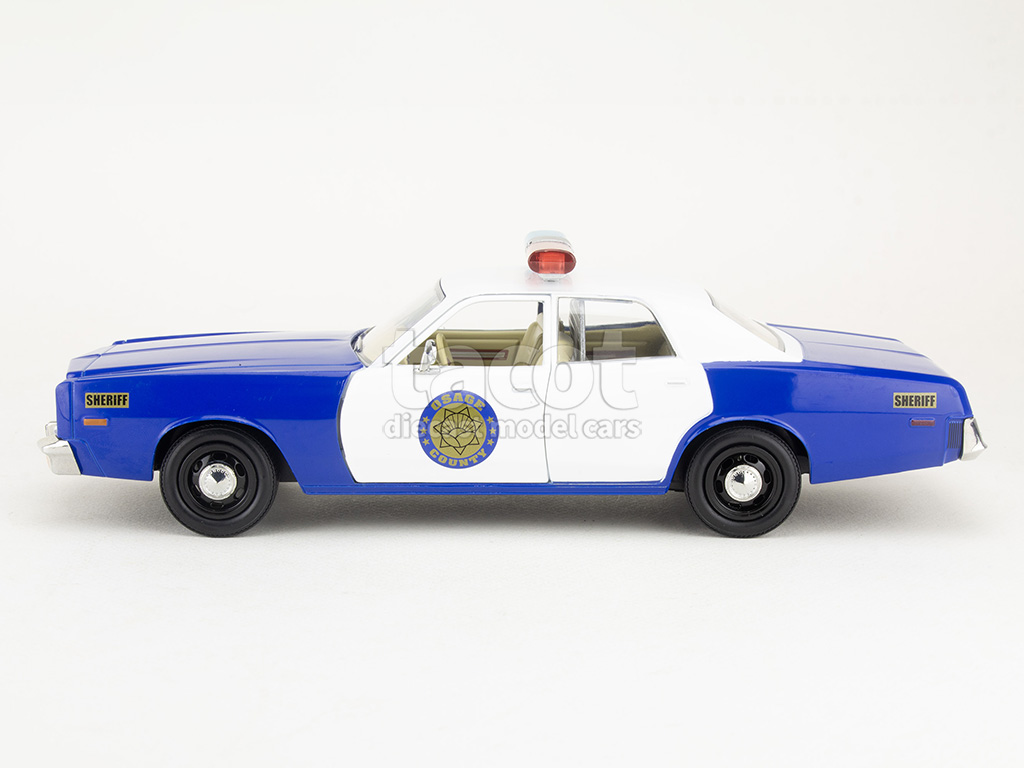 107595 Plymouth Fury Police 1975