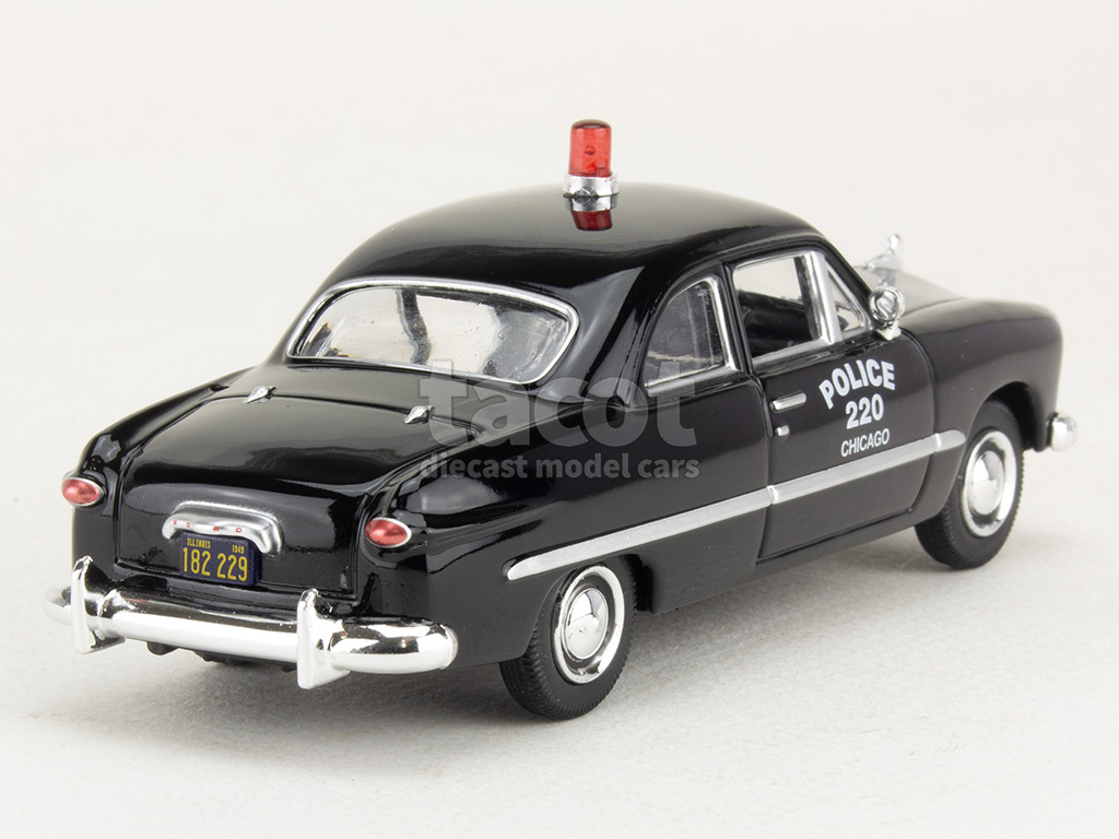 107597 Ford Coup&eacute; Police 1949