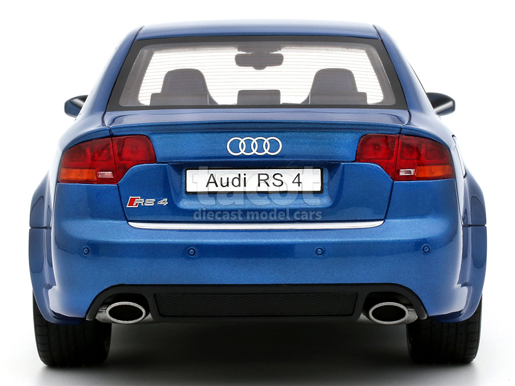 107607 Audi RS4 2007