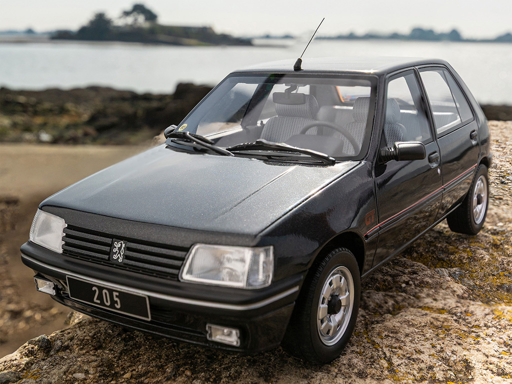 107615 Peugeot 205 GT 5 Doors 1993