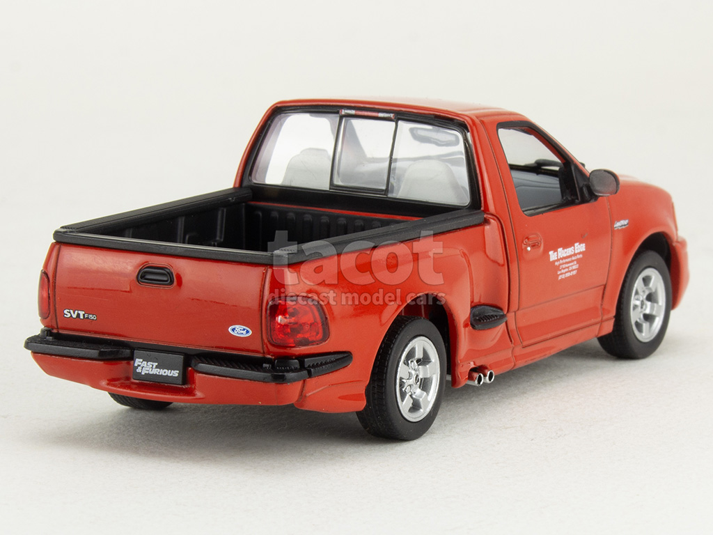 107649 Ford F150 SVT LIightning 2000