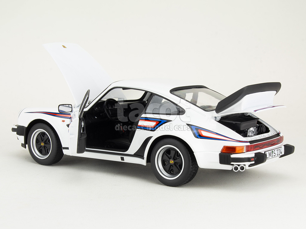 107680 Porsche 911 Martini Turbo 3.3L 1980