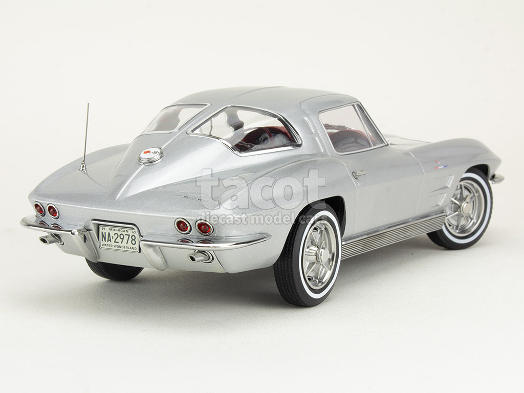 107685 Chevrolet Corvette Stingray 1963
