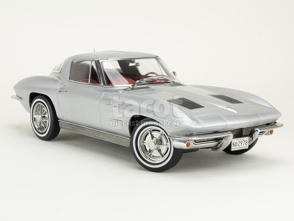 107685 Chevrolet Corvette Stingray 1963