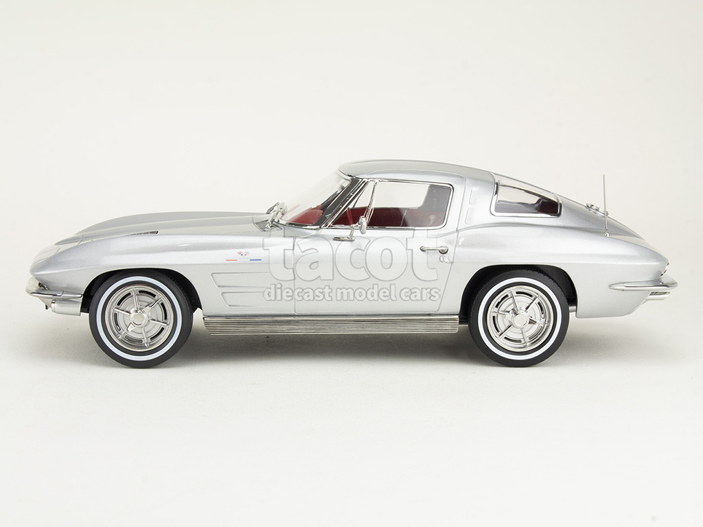 107685 Chevrolet Corvette Stingray 1963
