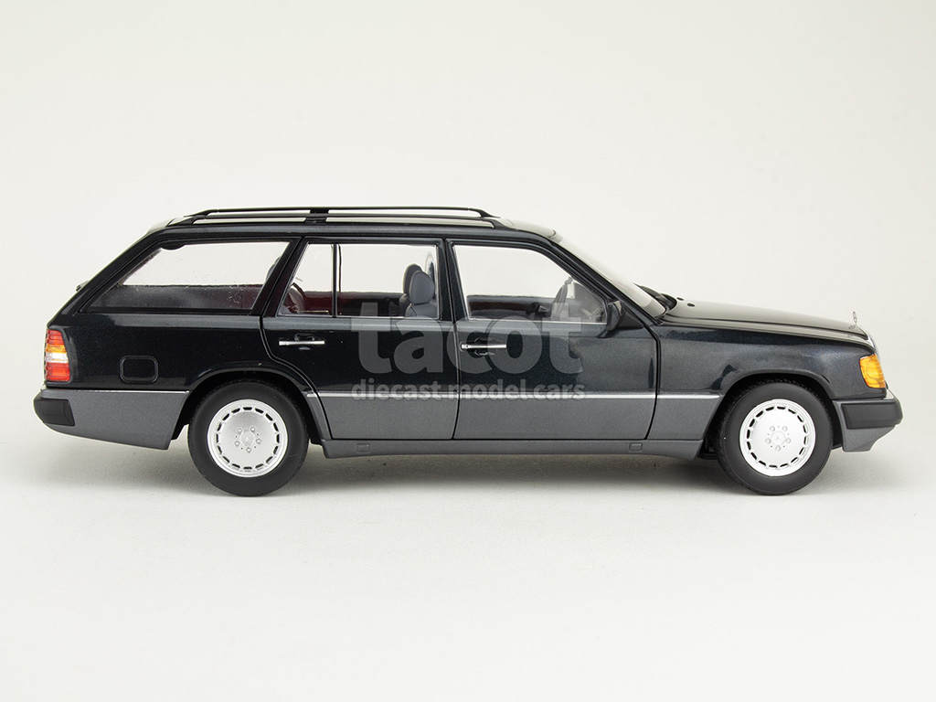 107687 Mercedes 300D/ S124 Break 1990