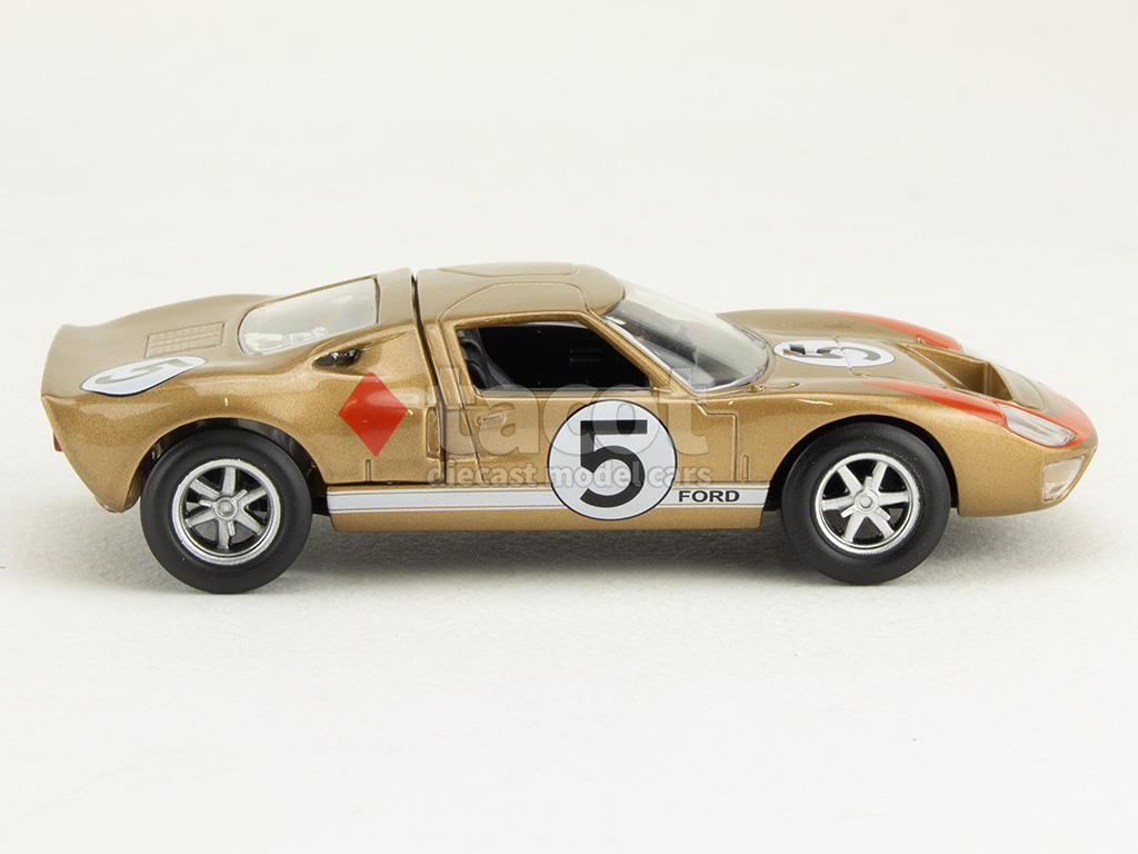 107693 Ford GT40 MKII Le Mans 1966