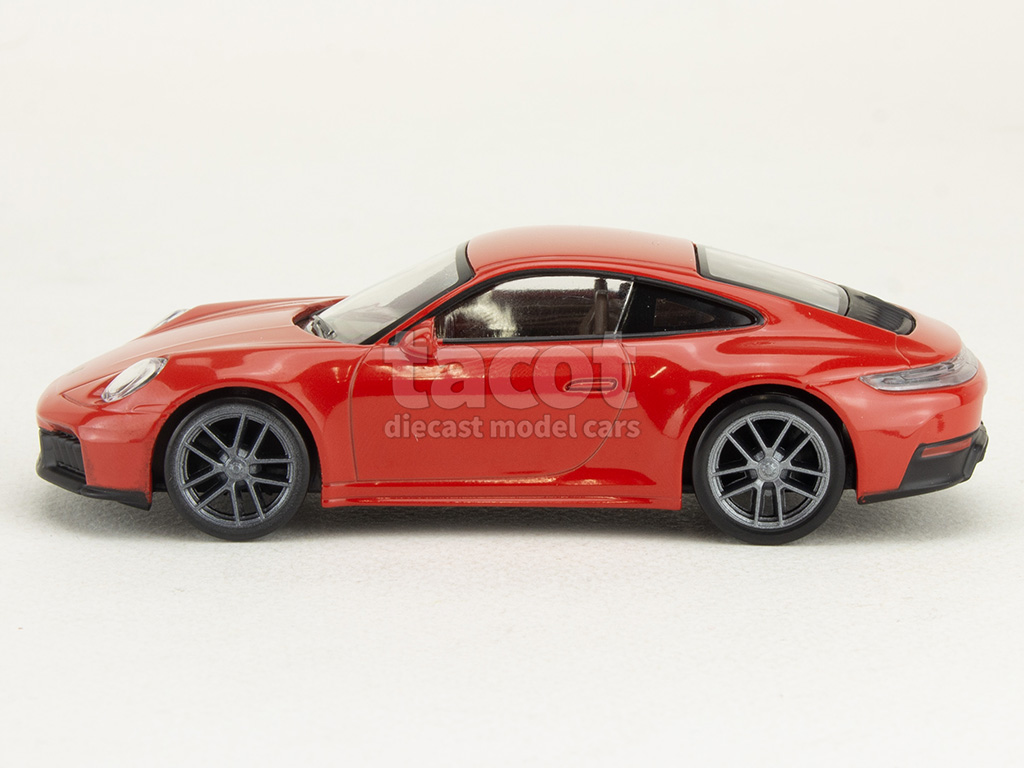 107698 Porsche 911/992 GTS 2024