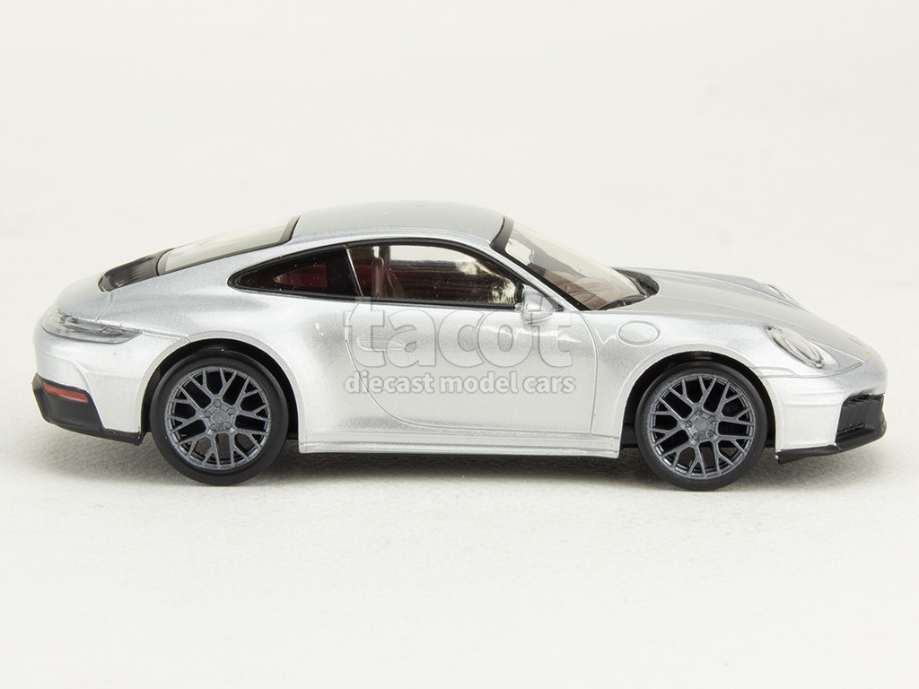 107699 Porsche 911/992 GTS 2024