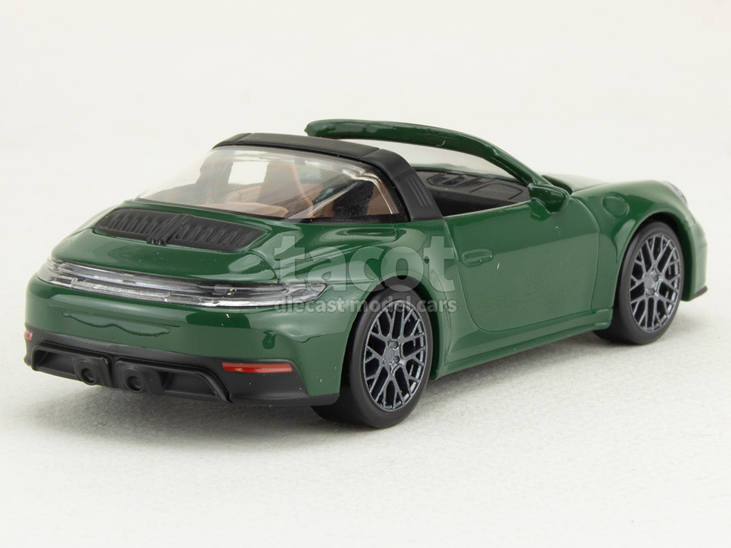 107700 Porsche 911/992 GTS Targa 2024