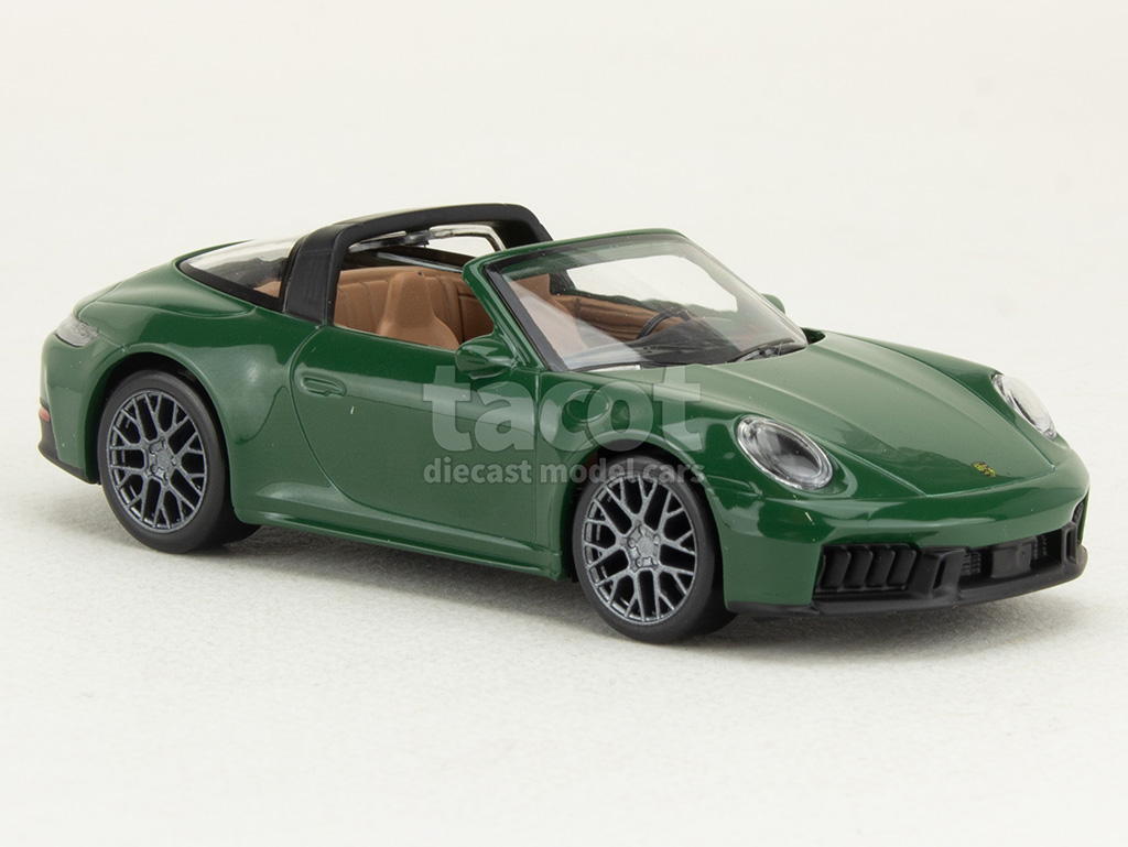 107700 Porsche 911/992 GTS Targa 2024