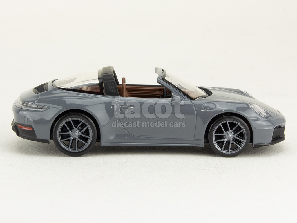 107701 Porsche 911/992 GTS Targa 2024