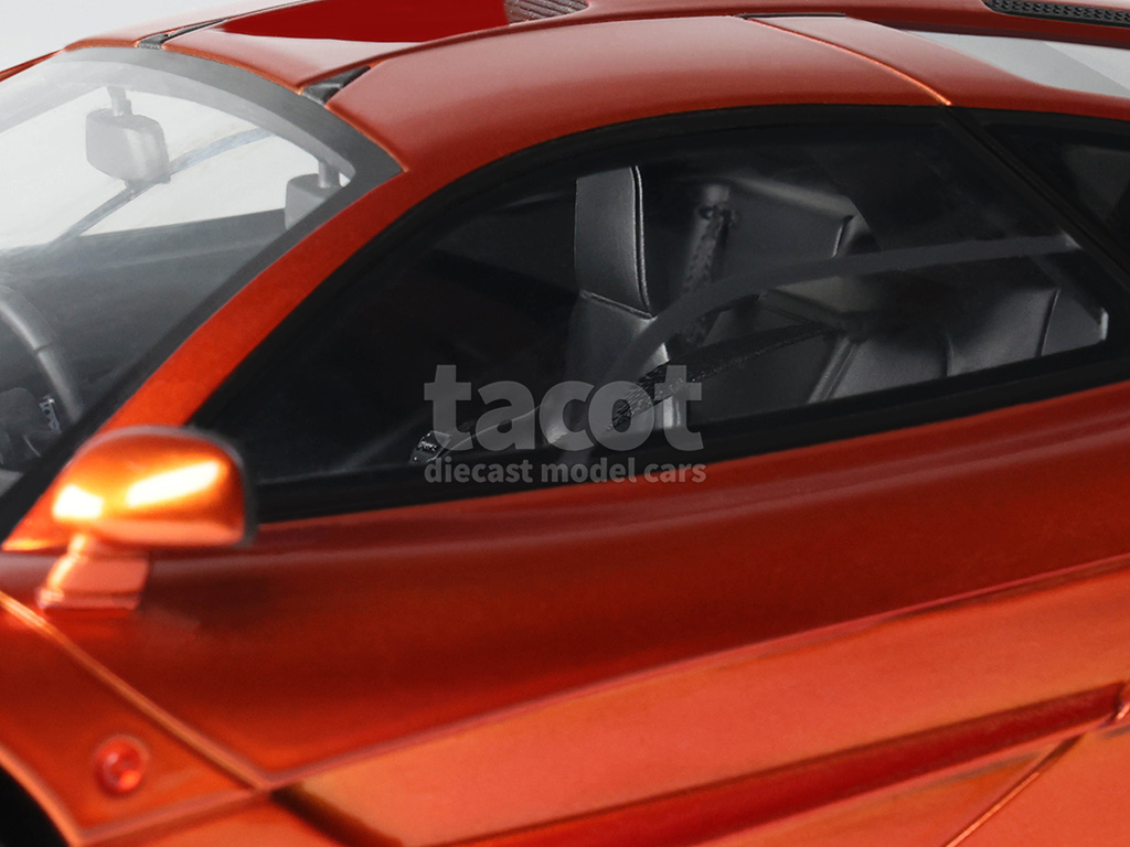 107733 McLaren F1 Roadcar 1992
