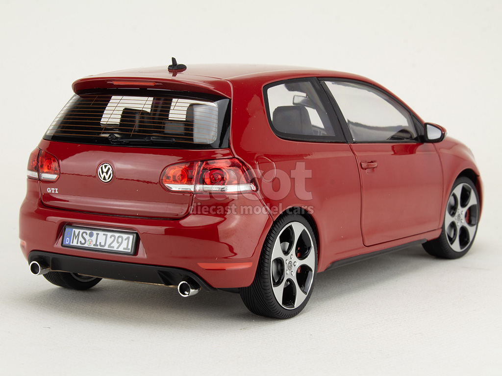 107822 Volkswagen Golf VI GTi 2009