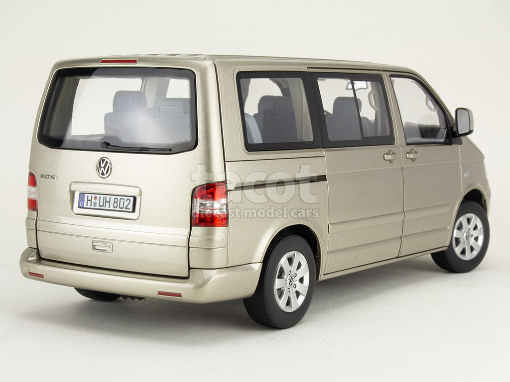 107824 Volkswagen Combi Multivan 2003
